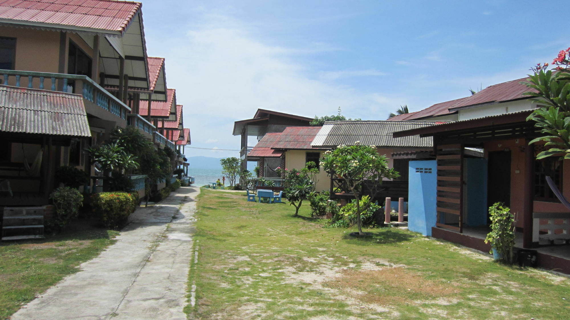 Charung Beach Haad Rin Esterno foto